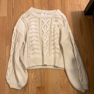 Beautiful cream knit sweater billow sleeves
